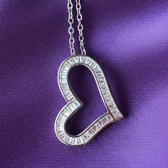 Open Heart Simulated Baguette Moissanite Silver Pendant Necklace NWOT - Picture 8 of 9